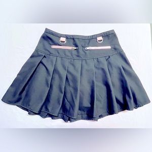 Black and Pink E-Girl Punk Goth Emo School Girl Skirt with Zipper buckle details